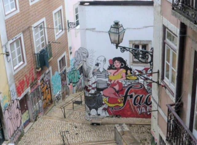 street art fado quartier mouraria